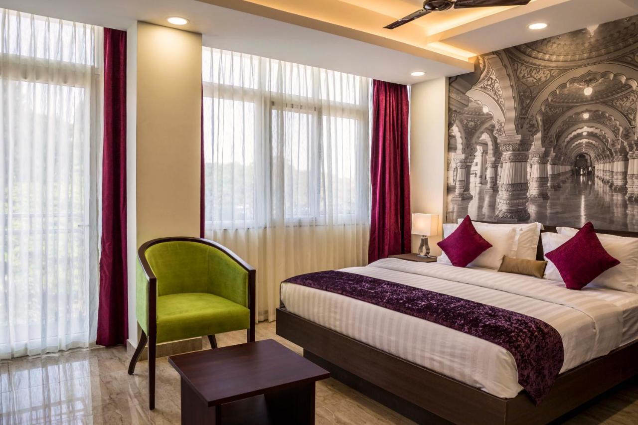 Hotel Urban Jade Bangalore Eksteriør billede